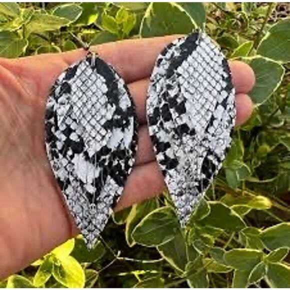 BOGO FREE Snake print ARTISAN EARRINGS - Picture 1 of 5